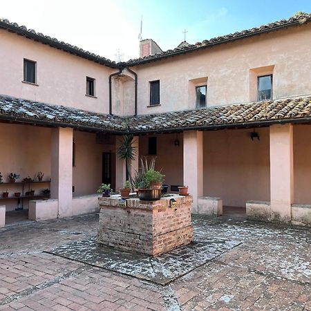 Ex-Convento Sant'Andrea Hotel Collevecchio  Exterior photo